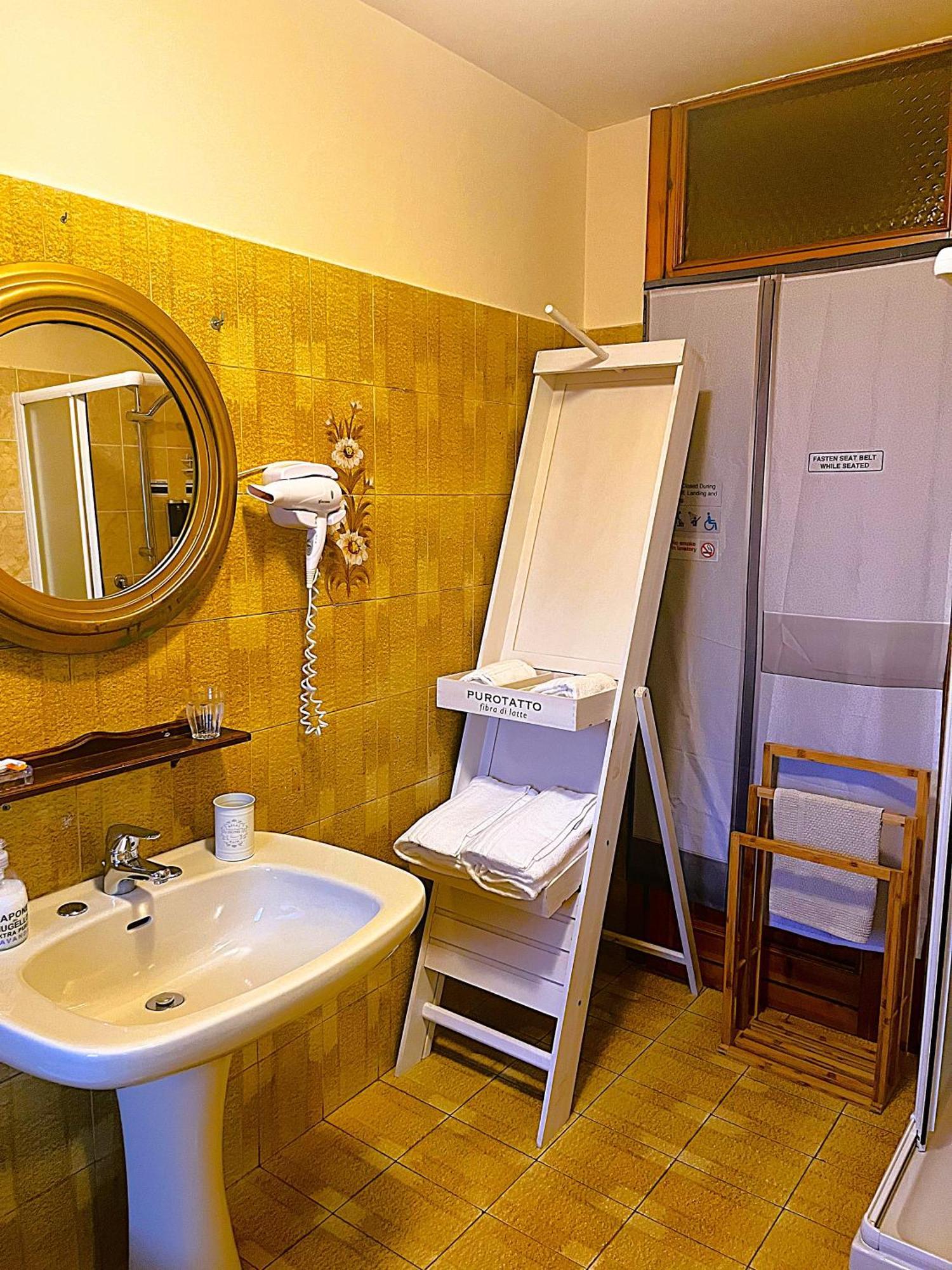 Flybgy Hotel Orio al Serio Eksteriør billede